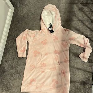 Cozy Disney light pink loungewear, new sz medium